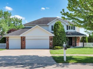 9801 Sorenson Ct, Mokena, IL 60448