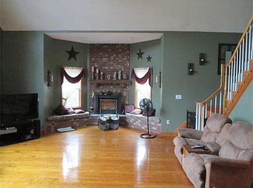 5th image of 114 Leo Dr