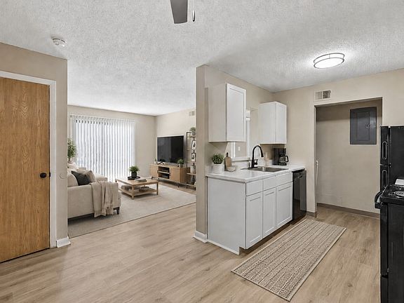 5th image of 2070 Breckenridge Rd #2020-10