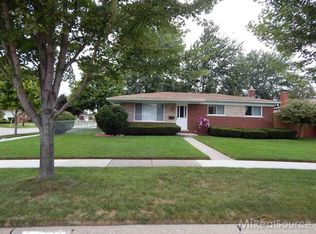 14927 Jenny Dr, Warren, MI 48088