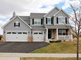 9632 Baumgartner St, Huntley, IL 60142