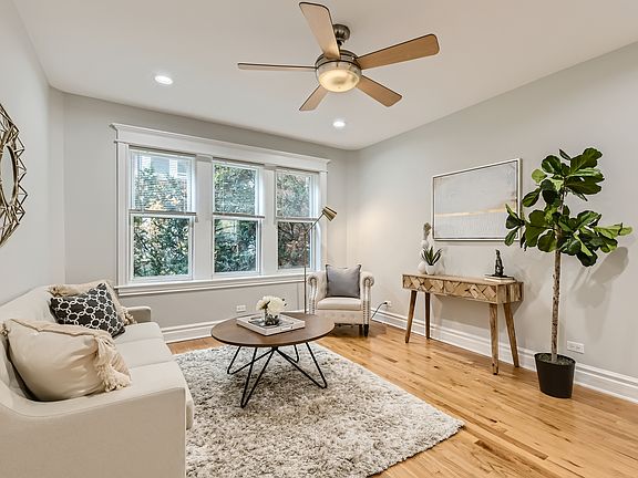 3rd image of 3851 N Kedvale Ave #1C