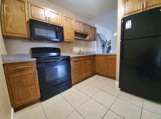 13789 SW 66th St APT F185, Miami, FL 33183