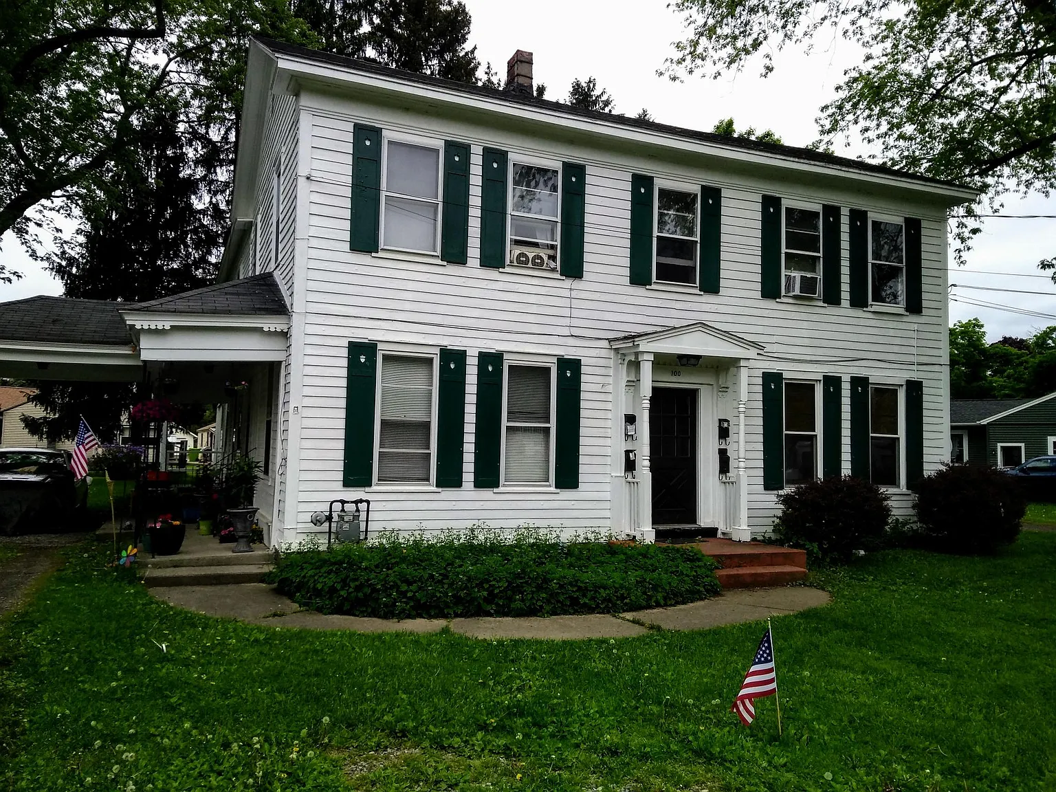 100 N Main St — Photo 2