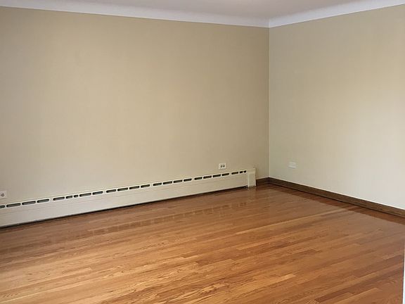 4th image of 8000 Natchez Ave