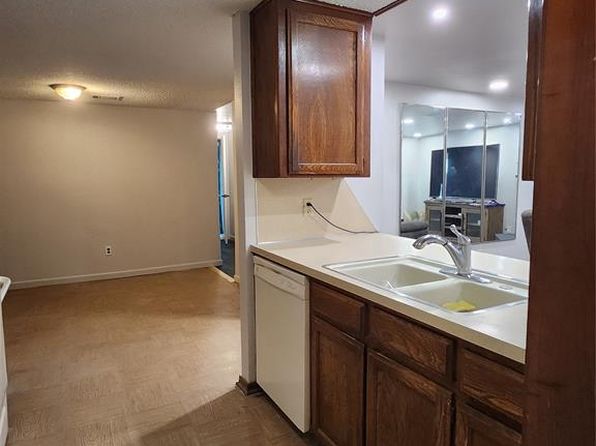 oklahoma-city-oklahoma-21921915 picture