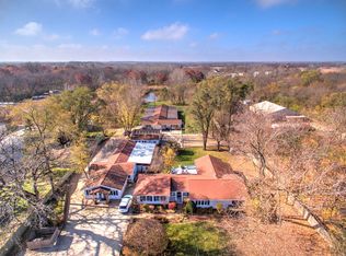 4403 Roberts Rd, Island Lake, IL 60042