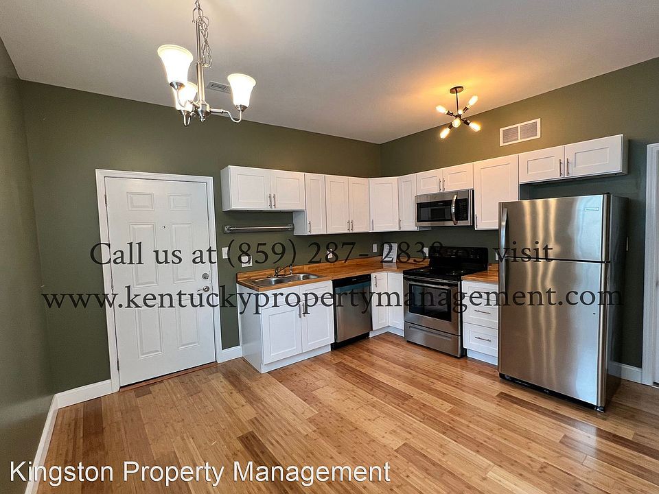 1st image of 704 Lancaster Ave