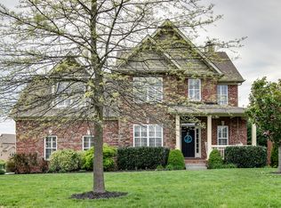 1040 Saint Hubbins Dr, Spring Hill, TN 37174