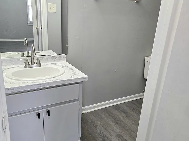 1812 London Church Rd NE #2C — Photo 12