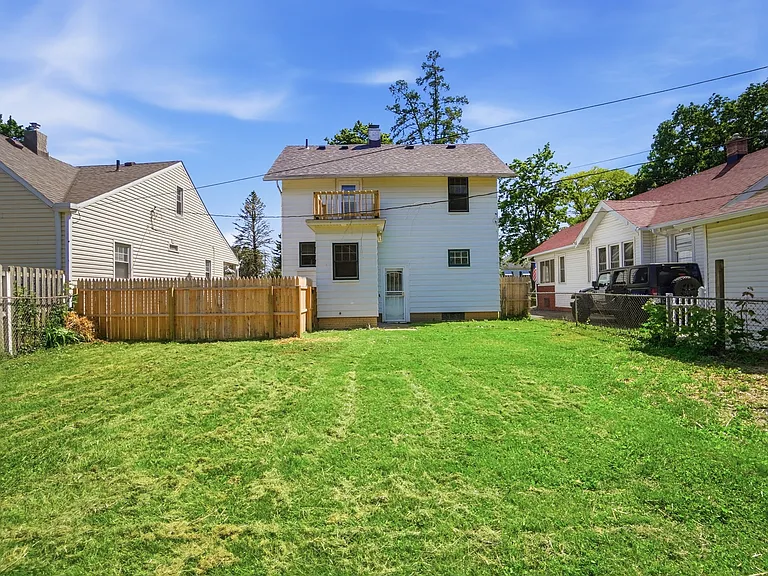 2306 Eastbrook Dr — Photo 26
