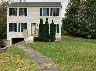 640 Ezra St, Bridgeport, CT 06606