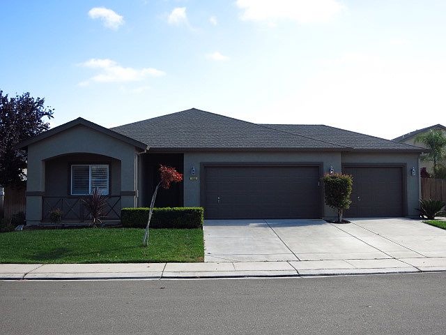 1st image of 1540 Symphony Ln