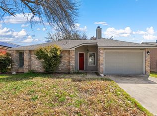 8002 Forest Ash, Live Oak, TX 78233