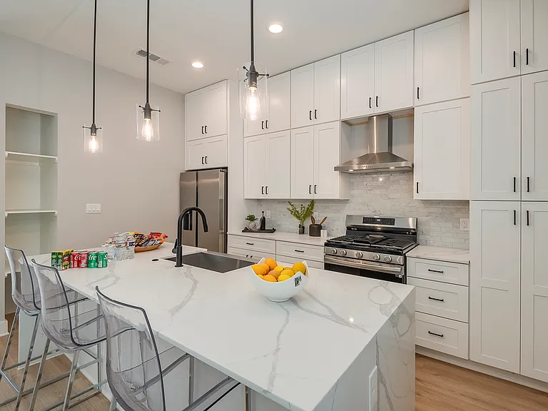 1423 N Carroll Townhomes — Photo 11