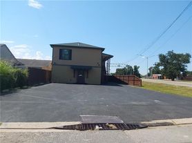 1414 Alexander Ave