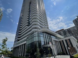 15 Holmes Ave #706, Toronto, ON M2N 4L8