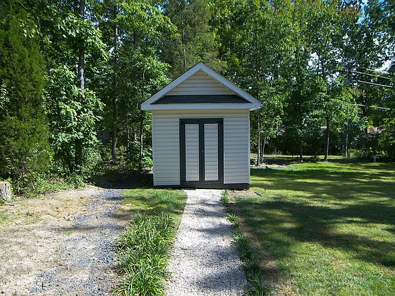 Shed