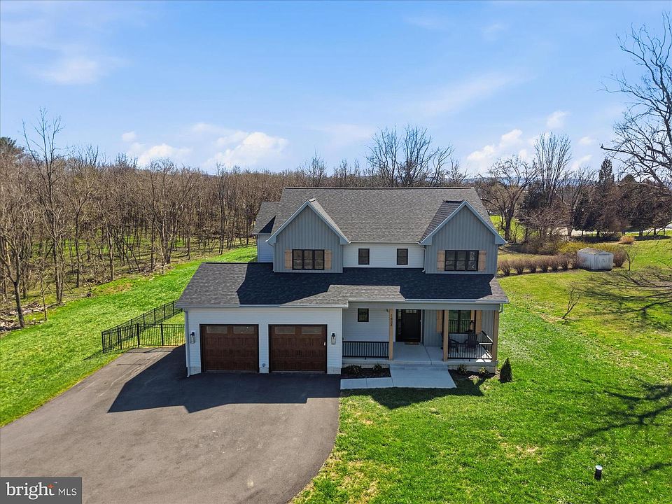 1st image of 1434 Cloverdale Rd