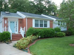 2511 Shady Lawn Dr, Greensboro, NC 27408