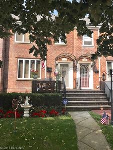 8900 16th Ave, Brooklyn, NY, 11214