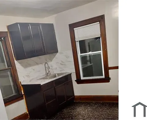 2 bed, $900 — Photo 4
