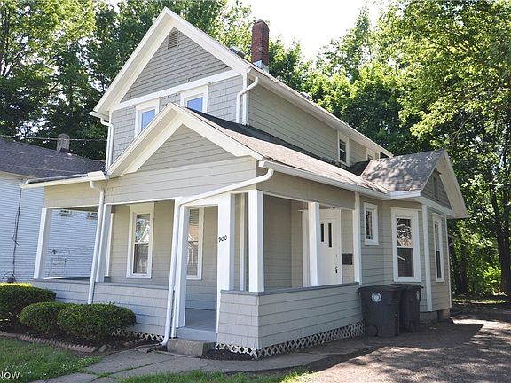 2nd image of 900 Sherman St