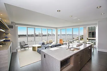 Rented by BLU Real Estate