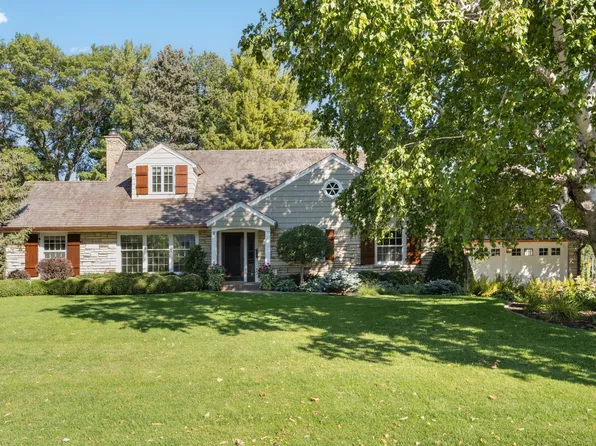 4606 Lakeview Dr, Edina, MN 55424