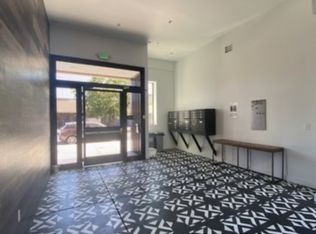 674 23rd St #7, Oakland, CA 94612