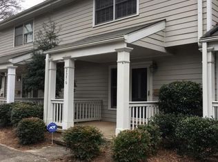 2376 Farmstead Cir SE, Smyrna, GA 30080