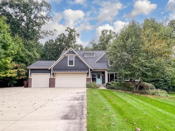 3575 Capitol Ridge Ct NE, Grand Rapids, MI 49525