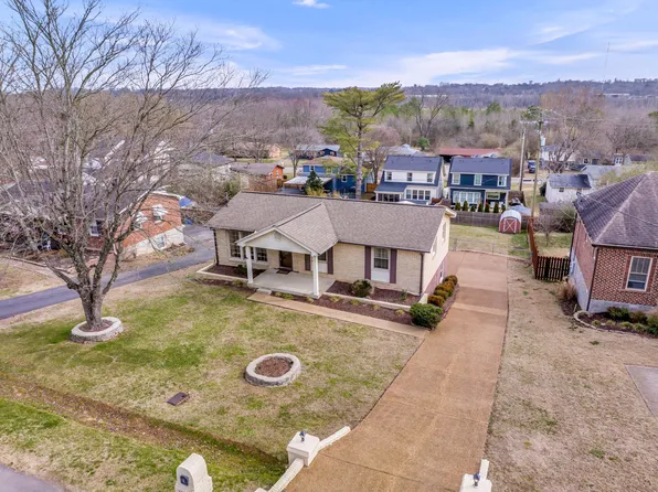 2709 Hody Dr, Nashville, TN 37206