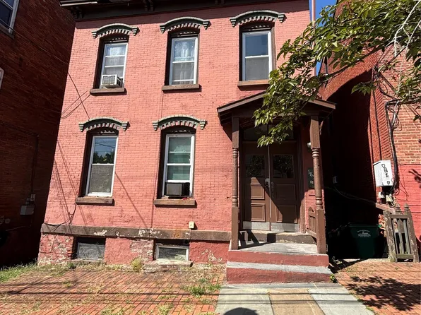 185 Union St APT 1, Poughkeepsie, NY 12601