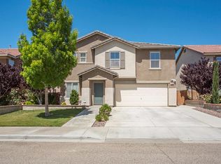 14188 Paddock Rd, Victorville, CA 92394