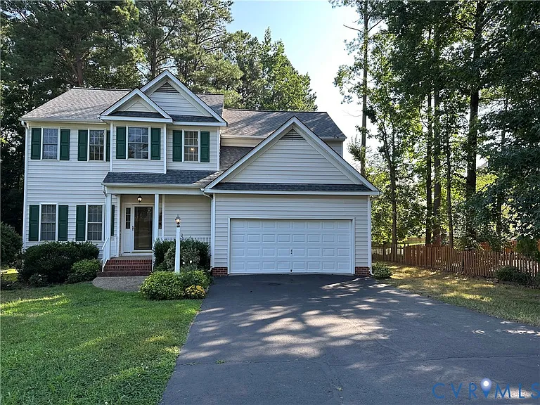 5219 Scotsglen Dr — Photo 1