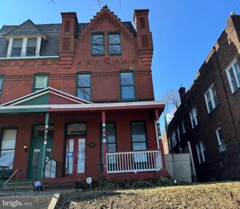 2126 Mount Royal Ter, Baltimore, MD, 21217