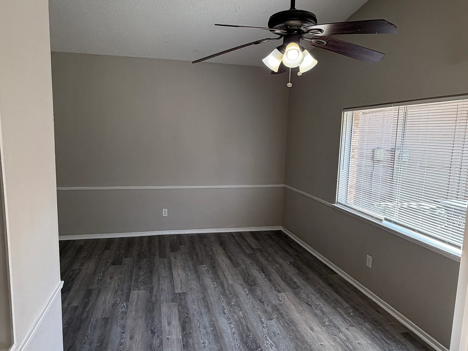 1803 Wickersham - Arlington, TX 76014 — Photo 4