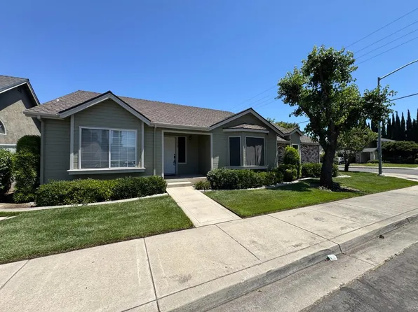 1900 Temescal Dr, Modesto, CA 95355
