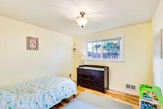 1211 Baltimore Ave — Photo 12