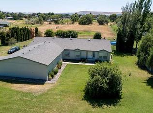 221505 E 239th Pr SE, Kennewick, WA 99337