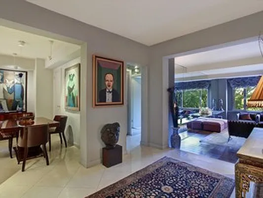 Sold by Corcoran | media 24
