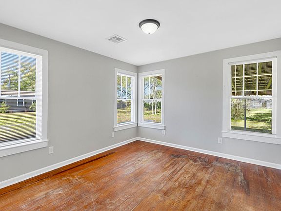 3rd image of 1319 14th St