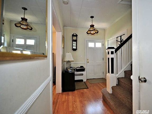 3rd image of 200 Brower Ave