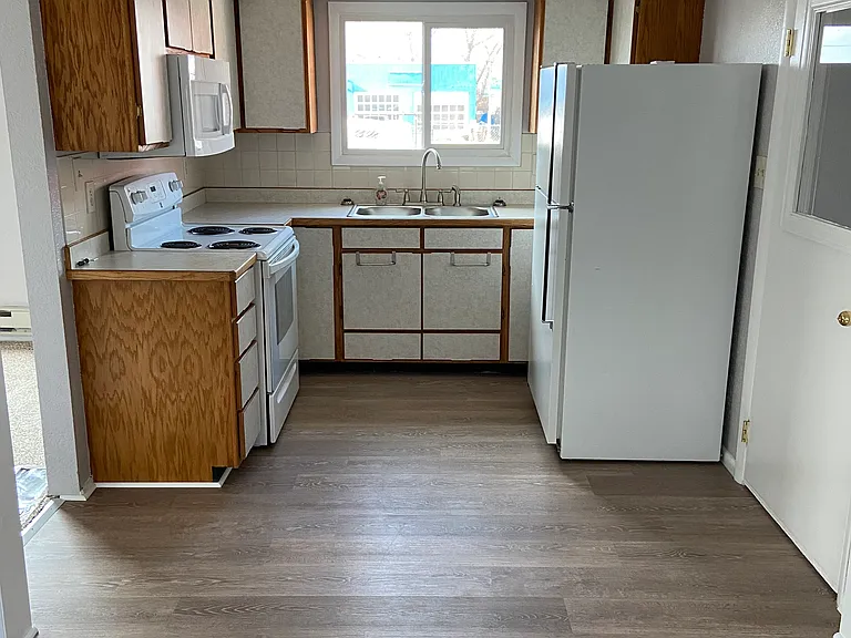 207 Russell St #A — Photo 6