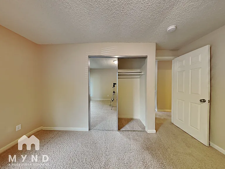 19225 SW Prospect Pl — Photo 23