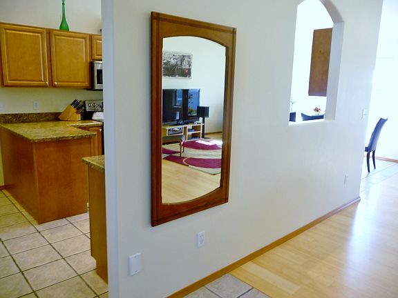 Accent wall between kitchen & living room
