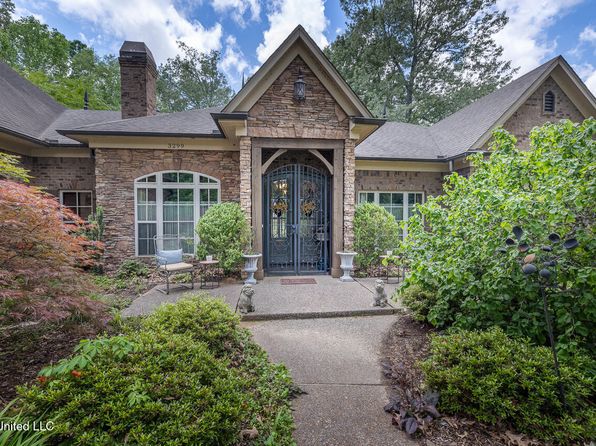 3299 Woodland Trce E, Southaven, MS 38672