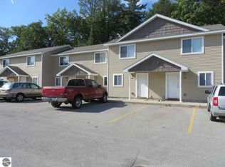 3814 Vale Dr, Traverse City, MI 49686