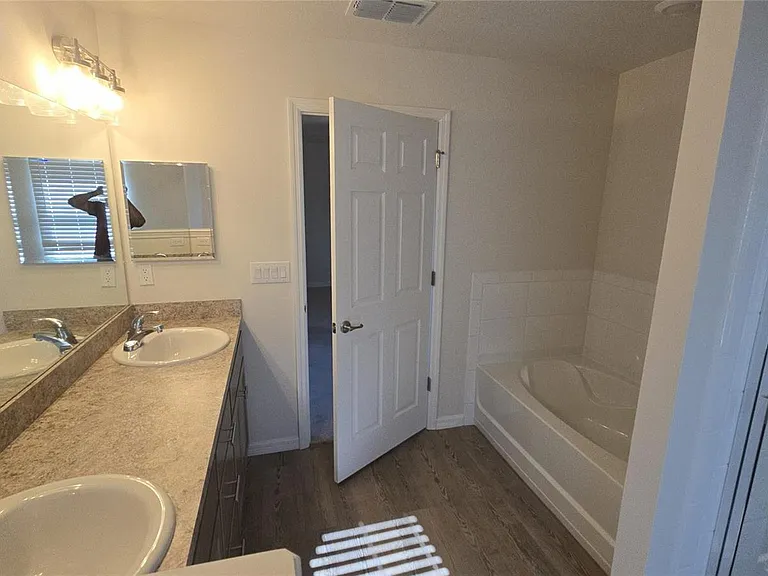 8398 SW 138th Pl — Photo 22